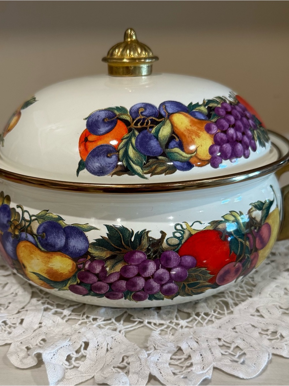 Vintage Cornucopia Enamel Covered Dutch Oven with Fruit Motif